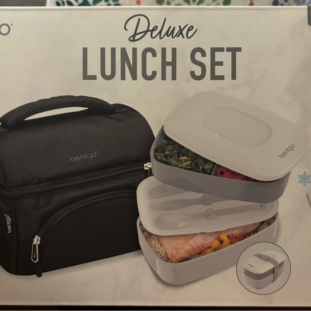 Bentgo 4pcs delux lunch set Black NIB